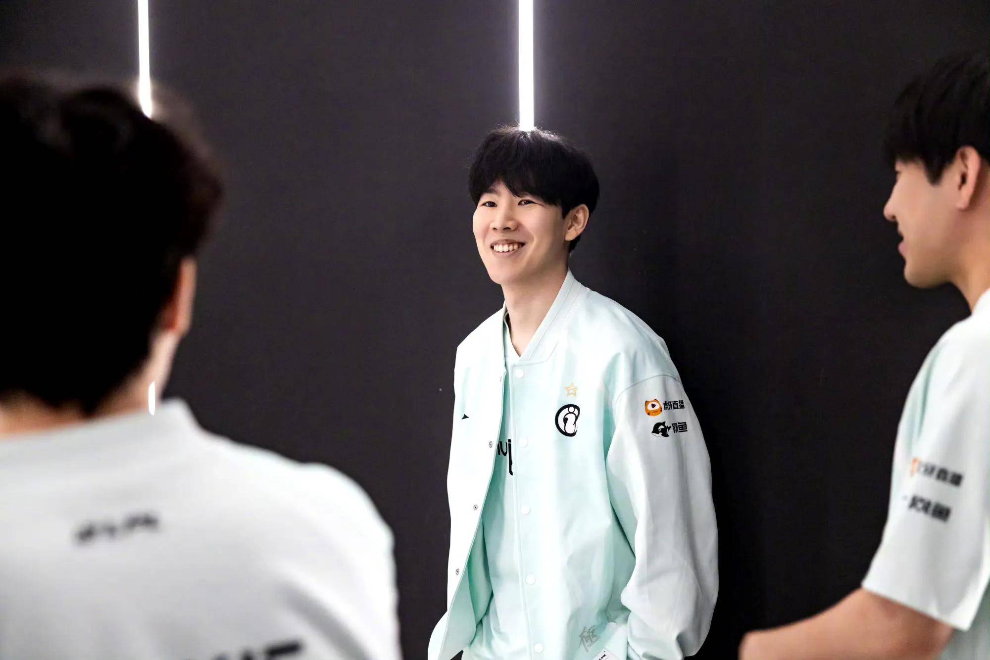 森的表现无 森的表现无