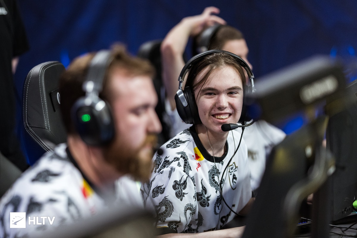 场奠定强大 场奠定强大